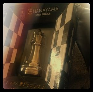 QUEEN CAST CHESS PIECE+Microduino UNOPENED